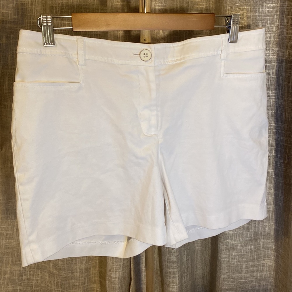 Womens Rafaella Curvy Size 12P White Shorts